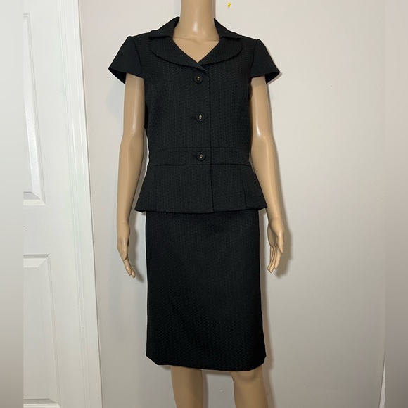 Calvin Klein Jackets & Blazers - NWT Calvin Klein Jaquard Suit Skirt Set